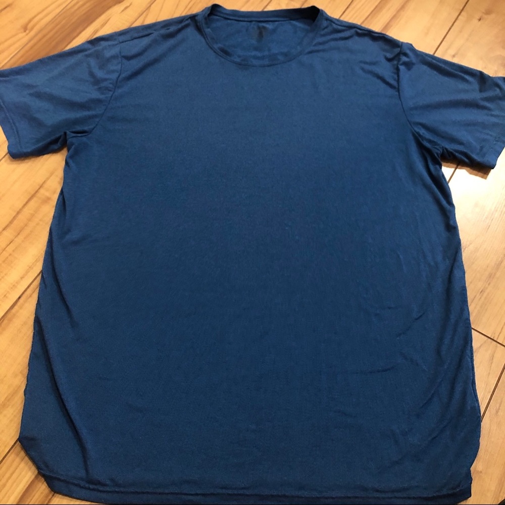 COOL Blue Ultra-Soft CrewNeck T-Shirt L.